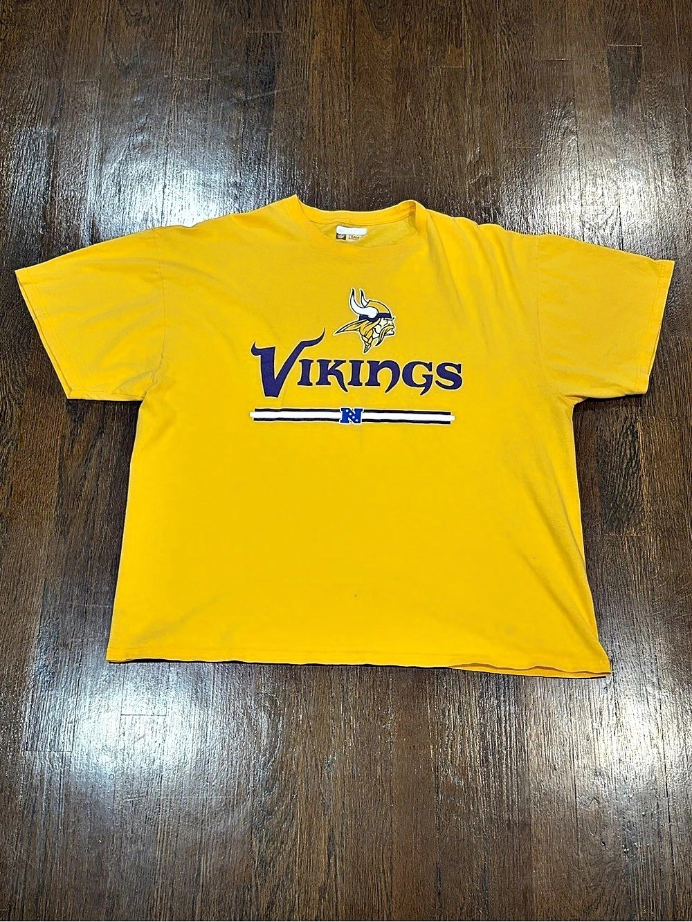 Yellow Minnesota Vikings NFL tee